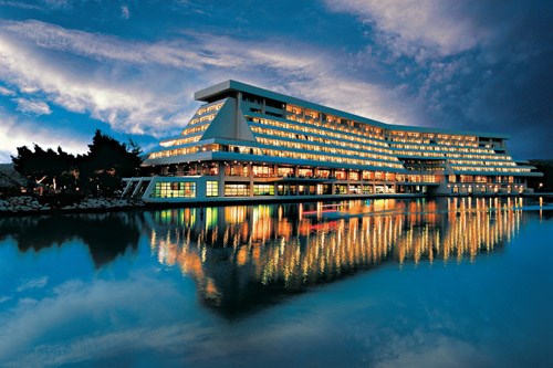 Отель Porto Carras Meliton 5* - лучший в категории Luxury Hotel - Best Scenic Environment