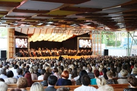 Сезон концертов в Латвии: «Рижский фестиваль» и открытие зала в Юрмале