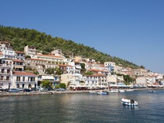 14_Gythio-village-at-the-Greece-Peloponnese-peninsula