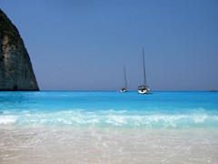 Пляж и парусные лодки Греция, остров Закинф