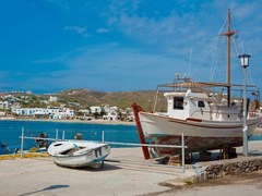 Рыбацкие лодки на побережье острова Кос, Греция
