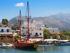 38_Harbor-in-Sissi.-Crete,-Greece