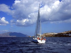 13_Mykonos-sailing-in-the-Aegean