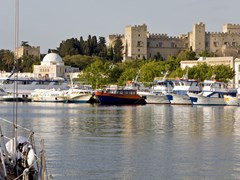 06_Harbor-of-Rhodes-island-in-Greece
