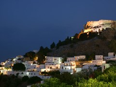 44_castle-on-the-hill,night,-Greece,Rhodes,Lindos
