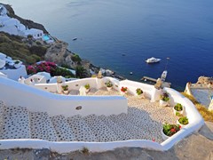 14_Steps-in-Santorini-island,-Greece