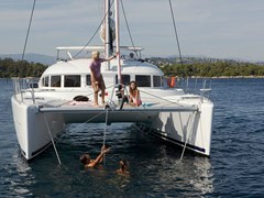 Istion_Yachting_lagoon380-g