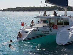 Istion-Yachting-Lagoon500-c