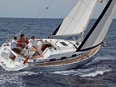Istion_Yachting_Bavaria33-ca