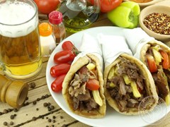 Гирос - греческий сэндвич