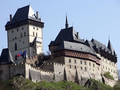 Замок Карлштейн