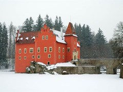 Замок Чрвена Лгота зимой