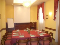 Hotel Astoria - photo 3