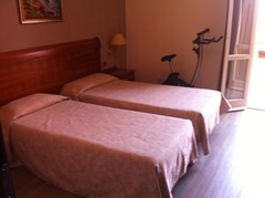 Hotel Astoria - photo 23