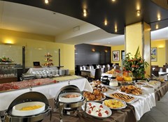 Best Western City Hotel Bologna - photo 11