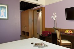 CDH Hotel Bologna - photo 38