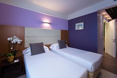 CDH Hotel Bologna - photo 27