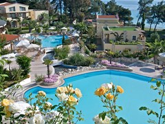 Aegean Melathron Thalasso Spa Hotel - photo 9