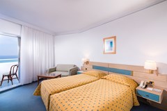 Pallini Beach Hotel: Twin Room - photo 55