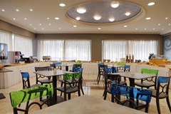 Palmyra Beach Hotel - photo 7