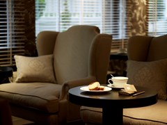The Y Hotel: Bar - photo 4