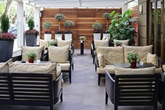The Y Hotel: Terrace - photo 1
