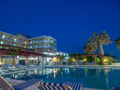 Poseidon Beach Hotel - photo 1