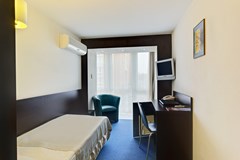 Tourist Hotel - photo 5