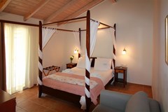 Vassiliki Bay Hotel - photo 9