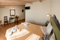 Vassiliki Bay Hotel - photo 16
