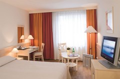 Mercure Budapest City Center - photo 8