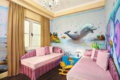 Pallas Athena Grecotel Luxury Boutique Hotel  : Family Graffiti Guestroom - photo 45