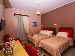 Kyparissia Beach Hotel: Triple Room - photo 18