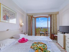 Creta Star Hotel: Sea View Room - photo 18