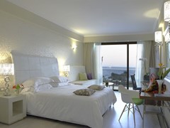 Atrium Platinum Luxury Resort Hotel & Spa: Executive Deluxe Room - photo 49