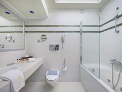 Atrium Palace Thalasso Spa Resort  & Villas: Bathroom 1 type - photo 54