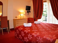 Petros Italos Bed & Breakfast: Double Room/Triple Room - photo 14
