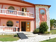 Petros Italos Bed & Breakfast - photo 6