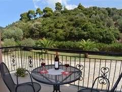 Petros Italos Bed & Breakfast - photo 5