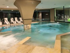 Golf Hotel - photo 3