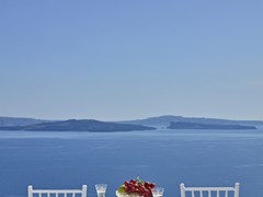 La Maltese Oia Luxury Suites - photo 4