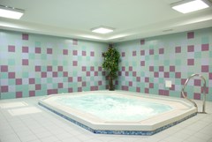 Petro Palace Hotel: Sports and Entertainment - photo 5
