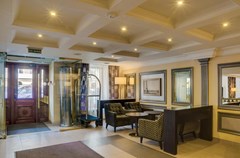 Petro Palace Hotel: Lobby - photo 13