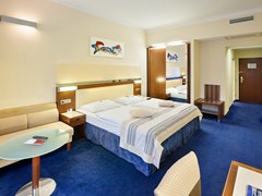 Austria Trend Hotel Europa Wien - photo 15