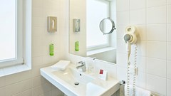 Austria Trend Hotel Beim Theresianum - photo 6