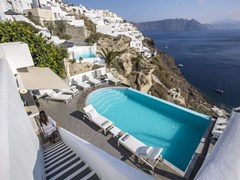 Santorini Secret Suites & Spa - photo 4