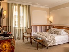 Savoy Hotel - photo 12