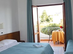 Santa Lucia Hotel - photo 12