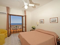 Santa Lucia Hotel - photo 20