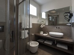 Le Soleil Hotel - photo 14